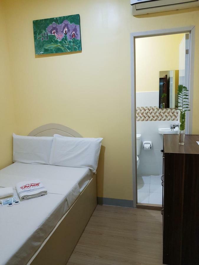B&S Orchids Suites Hotel Dipolog Esterno foto