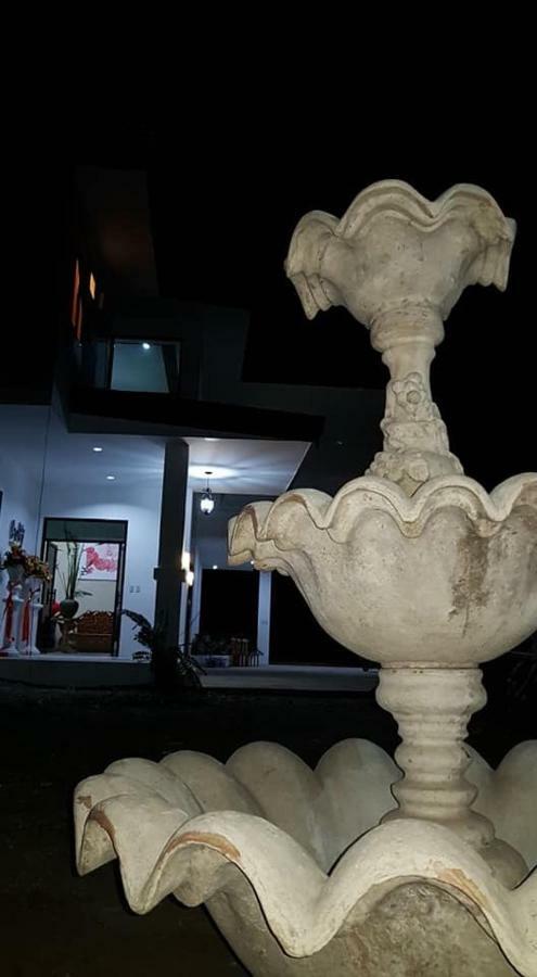 B&S Orchids Suites Hotel Dipolog Esterno foto